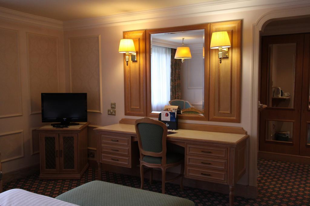 Swallow Churchgate Hotel Харлоу Стая снимка