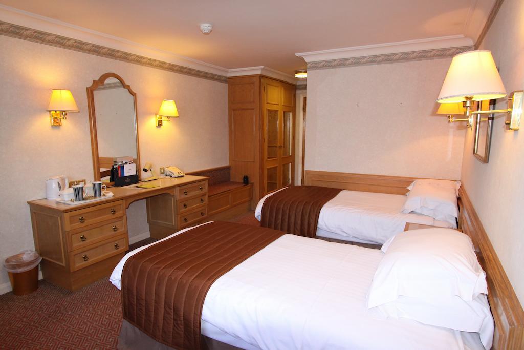 Swallow Churchgate Hotel Харлоу Стая снимка
