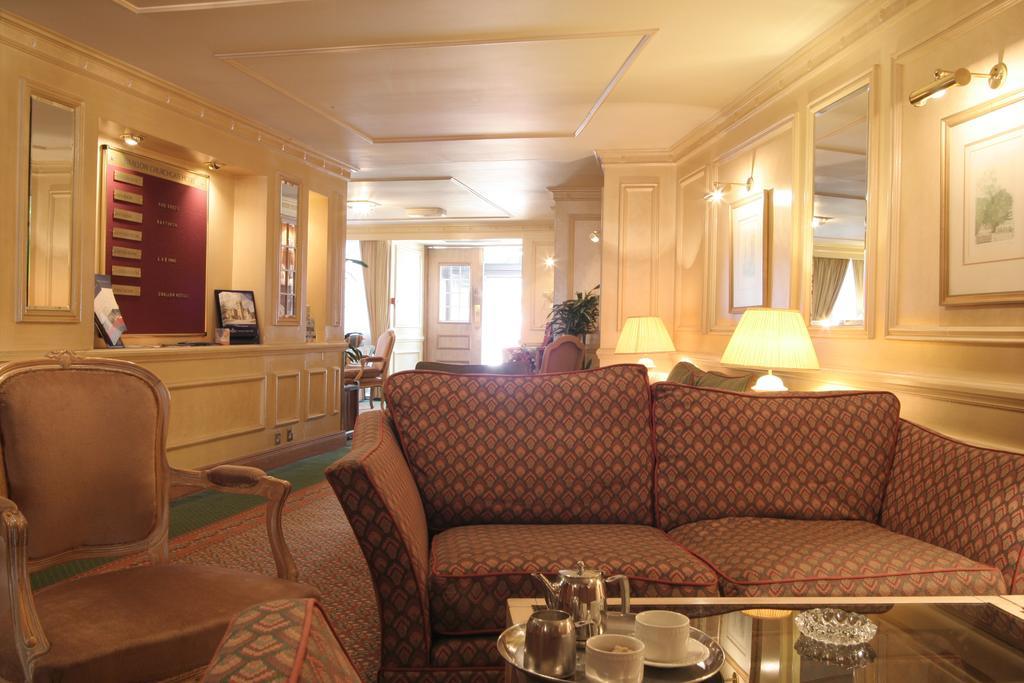 Swallow Churchgate Hotel Харлоу Интериор снимка